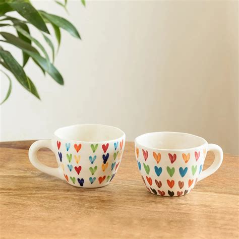 ExclusiveLane 'Colourfull Hearts' Ceramic Tea And Coffee Mugs (Set of