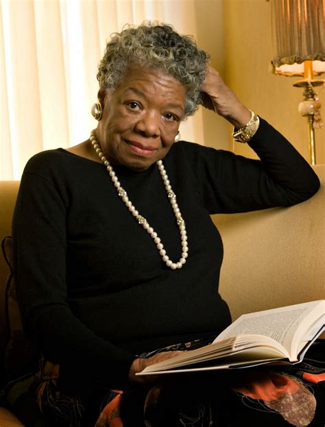 RETRO KIMMER'S BLOG: POET AUTHOR AND AMAZING WOMAN: DR MAYA ANGELOU HAS ...