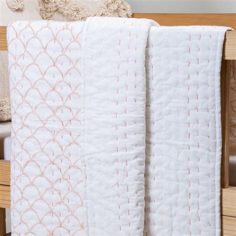 Buy New Organic Cotton Baby Blankets at Best Prices – Dmaasa