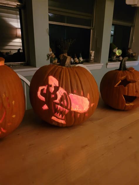 Chainsaw Man Pumpkin : r/ChainsawMan