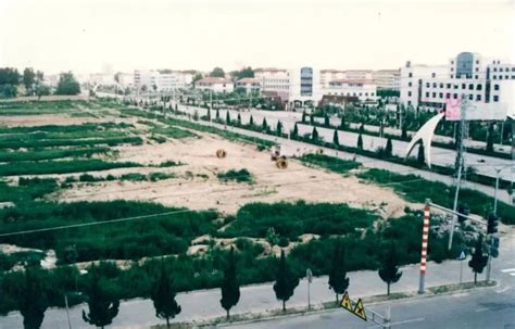 永城人民广场17年前的老照片，你见过吗？_建设