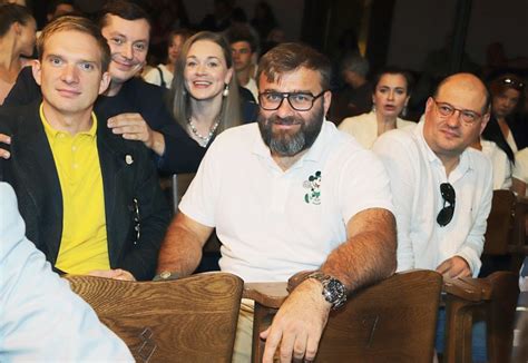 Константин Хабенский, Михаил Пореченков, Андрей Бурковский и другие на ...