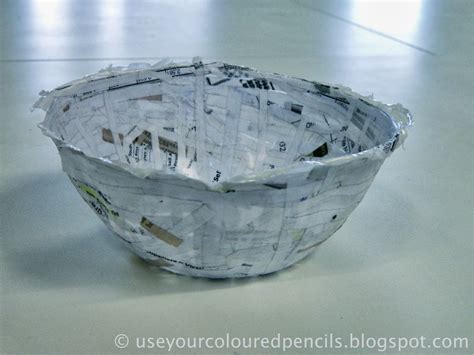 Use Your Coloured Pencils: Paper Mache Bowls
