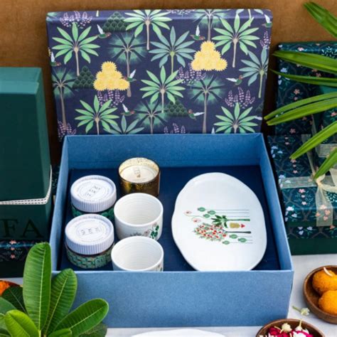 Sukoon Firdaus Gift Box – Purple Bird | Luxury Indian Gifting