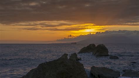 Download wallpaper 1920x1080 sunset, rocks, stones, waves full hd, hdtv ...