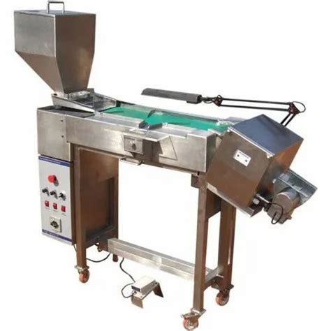 Metal Detector Conveyor Manufacturer from Hyderabad