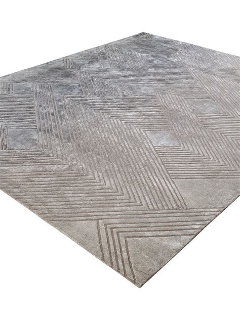 Noe Silver Grey Handmade Luxury Carpet – Wool & Botanical Silk | Hand ...