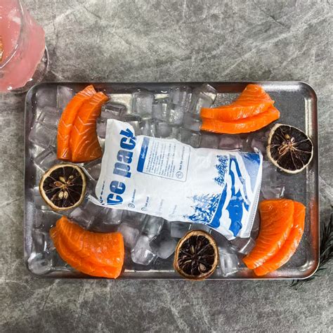 How to Use Dry Ice in a Cooler: Safe & Effective Tips for 2025 - tempk