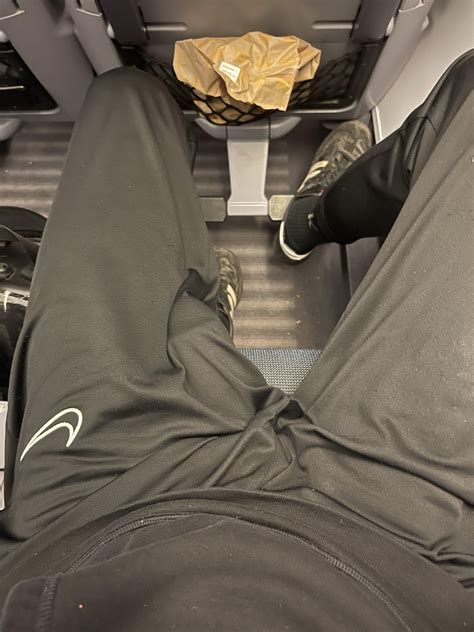 Freeballing on the train : r/PublicBoys