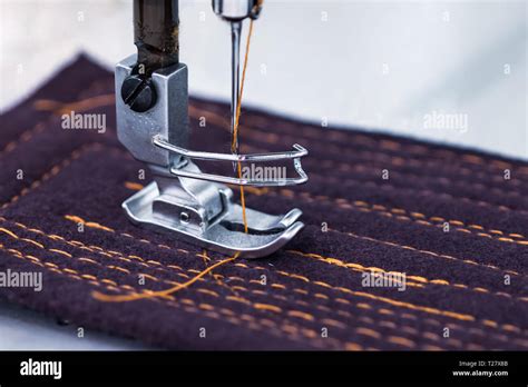 Textiles Sewing Machine 的图像结果