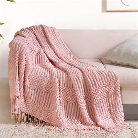 Textured Light Pink Throw Online - Premium Throw Blanket | Nestasia