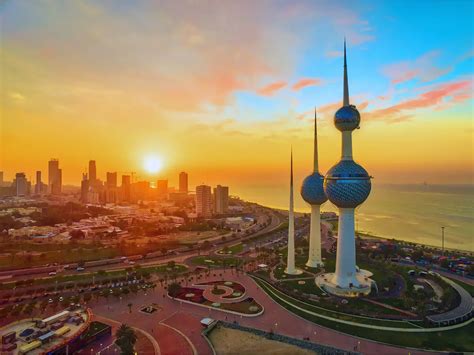 Kuwait ends fee exemptions on work visa transfers; imposes standard ...