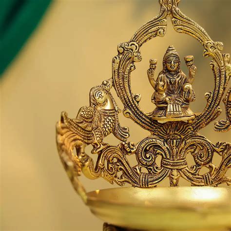 7" Brass Goddess Laxmi Diya - Large – Ethnic India Handicrafts