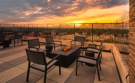 Best Restaurant with Outdoor Seating in Anderson, SC