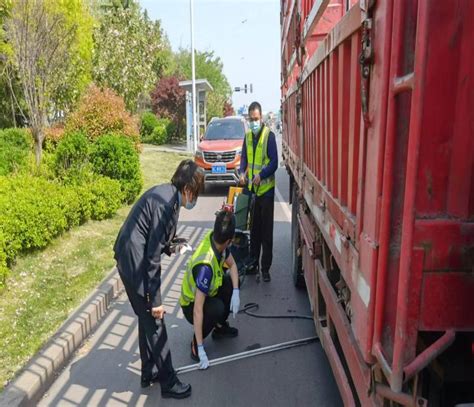 淄博市生态环境局周村分局积极开展重型柴油车路检工作 圆点直播