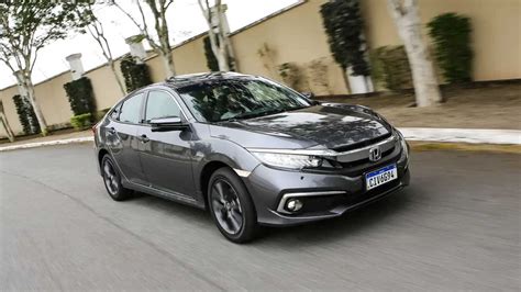 Teste Honda Civic Touring 2021: não era hora para adeus