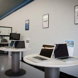 Computer Repair Shops Near Me 的图像结果