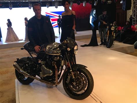 Norton Dominator and Norton Commando Make Their India Debut; Launch ...