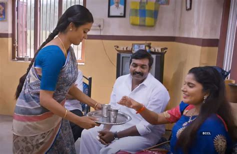 Maamanithan Movie User Reviews & Ratings | Maamanithan (2022) | Times ...