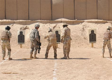 Infantry Soldiers share marksmanship knowledge with Iraqi soldiers ...