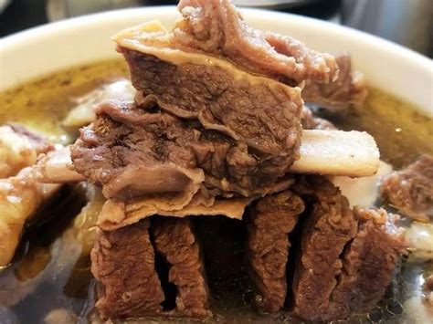 鸭肉做水煮牛肉被罚最新素材