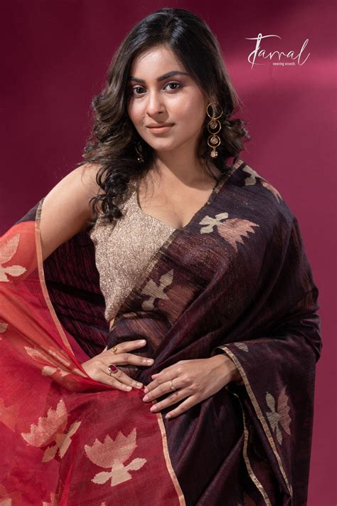 Dark brown with Red pallu matka silk handwoven jamdani saree – Tamal ...