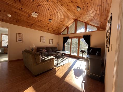 Stay and Play - Mt. Mitchell Golf Course