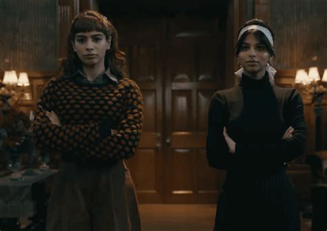 Debut of Kushi Kapoor, Suhana Khan & Agastya Nanda in 'The Archies' Trailer