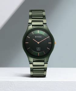 Titan Edge Ceramic Quartz in Glossy Green Dial Analog Watch - For Men ...