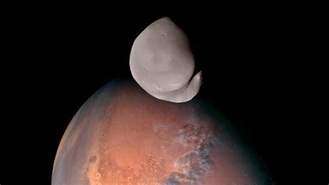 UAE's Hope probe reveals Martian moon Deimos is not captured asteroid ...
