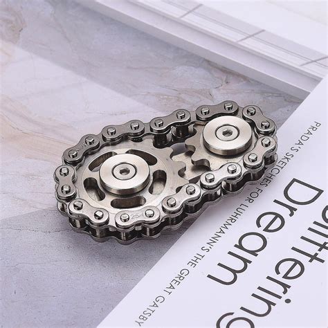 Metal Bike Chain Fidget Spinner Toy With Sprocket Gear Design For Stress Relief And Finger ...