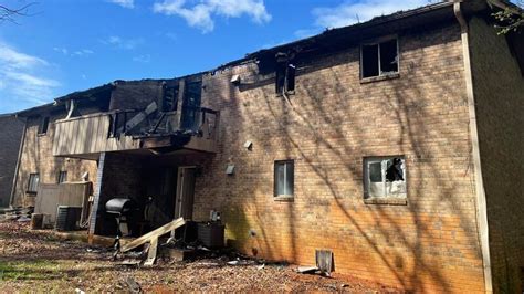2 injured in apartment fire in DeKalb County, officials says