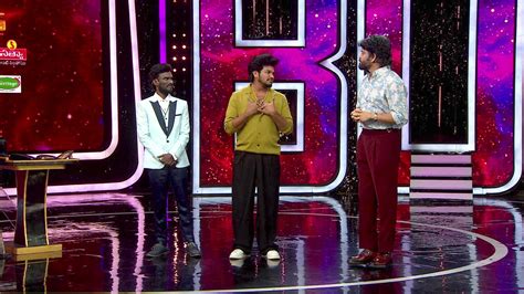 Avinash's Rib-tickling Chat with the House - JioHotstar