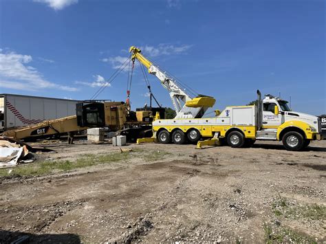 Heavy Equipment Towing East Orwell, OH | Interstate Towing & Transport Specialist Inc.