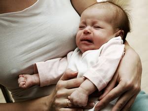 O bebê de 1 mês | BabyCenter