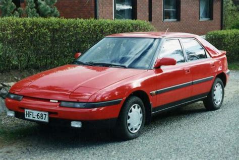 1990 Mazda 323 - Information and photos - MOMENTcar