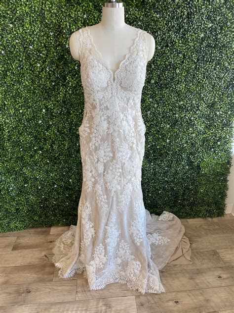 Stella York 6933 Sample Wedding Dress Save 67% - Stillwhite