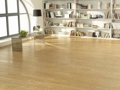 【木地板和瓷砖哪个好】装修用木地板好还是瓷砖好？