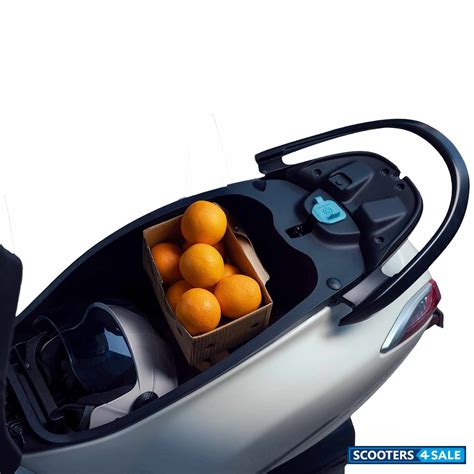 Bajaj Chetak 3503 Electric Scooter price, mileage, colours, photos ...