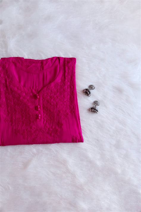 Short Kurtas – Page 2 – Noor Chikankari