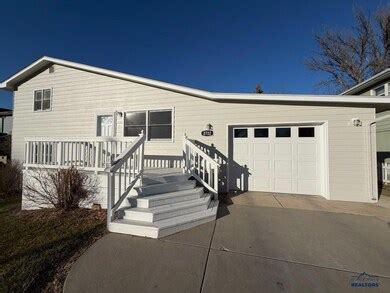 2722 Lanark Rd, Rapid City, SD 57702 | Homes.com