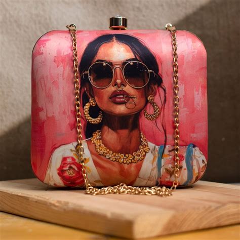 Modern Muse Woman Portrait Clutch - Artklim