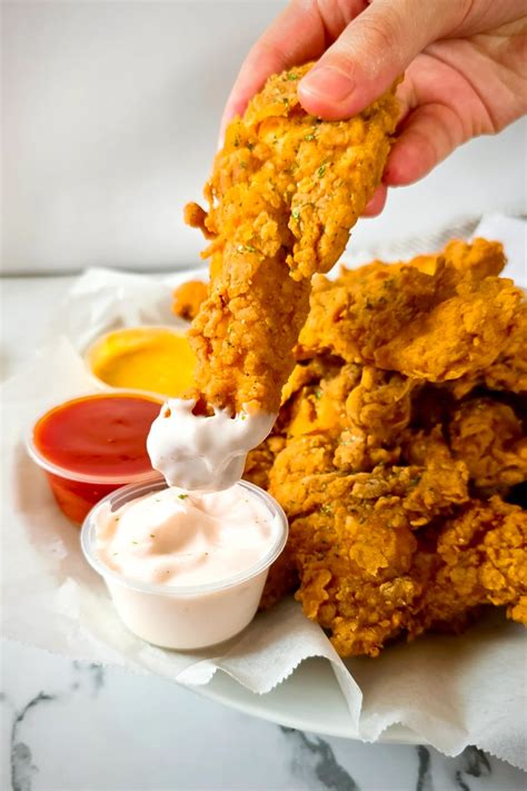 EASY Buttermilk Fried Chicken Tenders (CRISPY Recipe!)