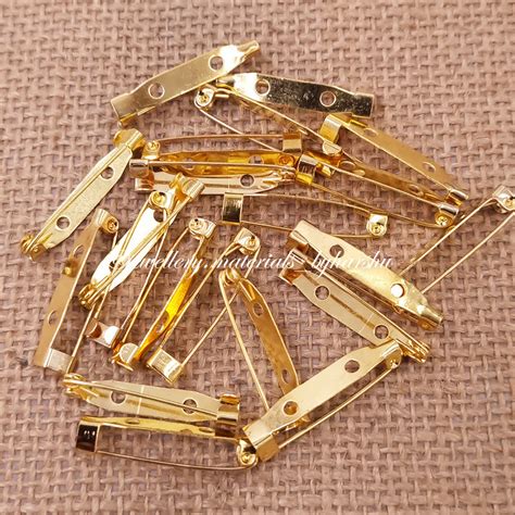 Saree Pins – Harshu's Craft Store
