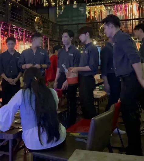 多个网红去泰国男模餐厅后失联？当地华人揭秘真实情况_腾讯新闻