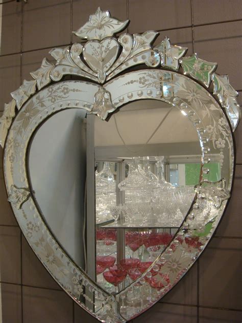 Venetian-Style Heart-Shaped Mirror