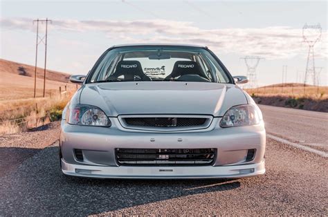 Honda Civic Hatchback 2000