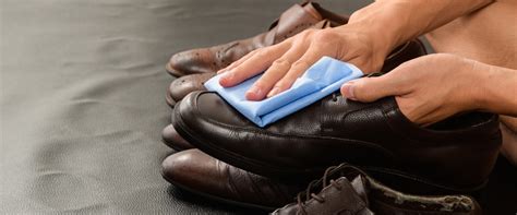 How To Clean Leather Shoes & Maintain Them