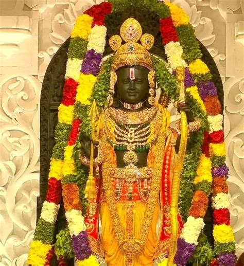 Ayodhya Ram Mandir : అయోధ్య రామ మందిర ప్రారంభోత్సవంలో సెలబ్రిటీస్ ...