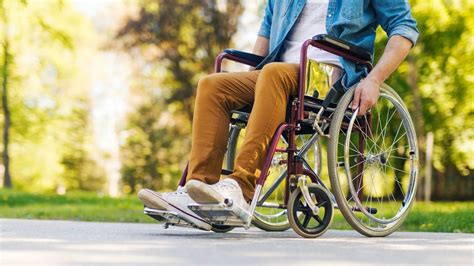 Pubertätsinduktion und Glukokortikoidtherapie bei Jugendlichen ...